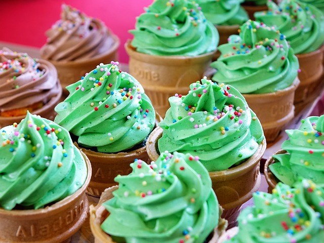 chocolate-mini-cupcakes